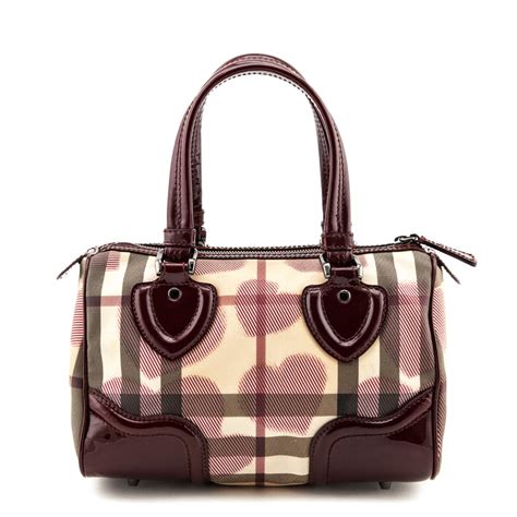 burberry heart|Burberry check shoulder bag.